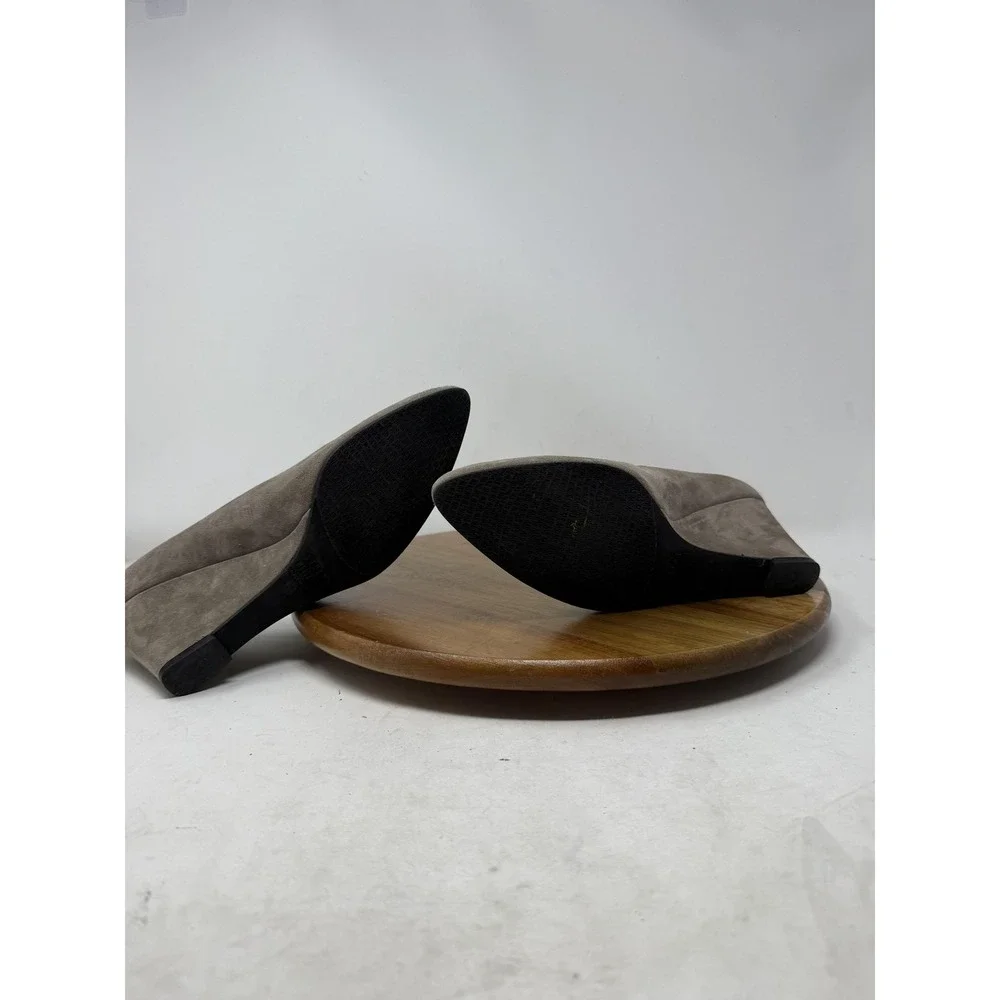 Stuart Weitzman Wedge Shoes Womens Size 7.5 M Taupe Suede Pointed Toe Pumps 4901